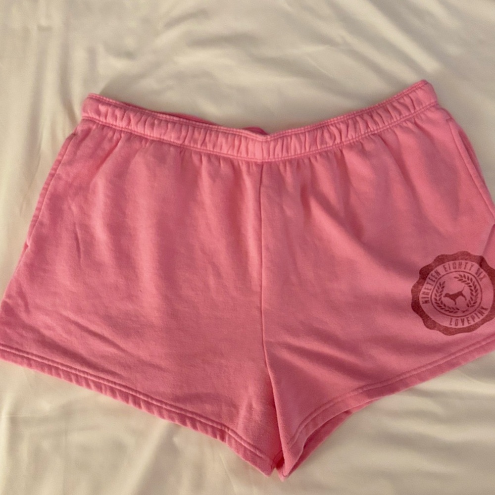 PINK VS Shorts